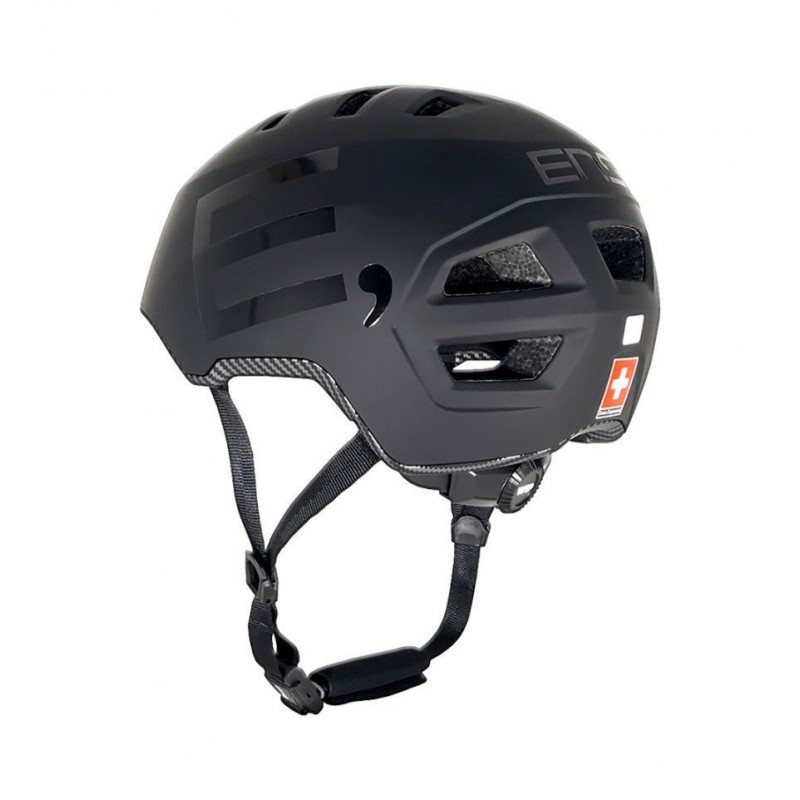 helmet-czarny tył kasku