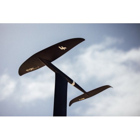 Kite foil F-ONE Escape Carbon HM 630 Kod produktu 77227-0802