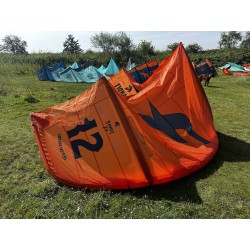 Używany Latawiec kitesurfingowy F-ONE 12 m Kod produktu K45