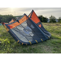 Używany Latawiec kitesurfingowy F-ONE Bandit 2021 Granatowy 8m kod produktu k53