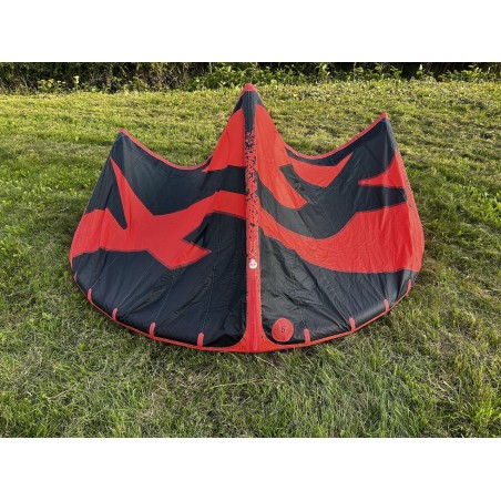 Używany latawiec kitesurfingowy F-ONE Bandit 2019 Czerwony 5m kod produktu G-SC5