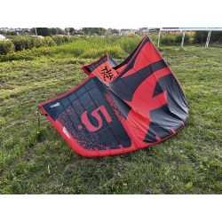 Używany latawiec kitesurfingowy F-ONE Bandit 2019 Czerwony 5m kod produktu G-SC5