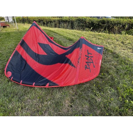 Używany latawiec kitesurfingowy F-ONE Bandit 2019 Czerwony 5m kod produktu G-SC5