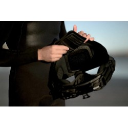 Męski trapez kitesurfingowy ION Riot Curv Czerwony 48252-4709-022