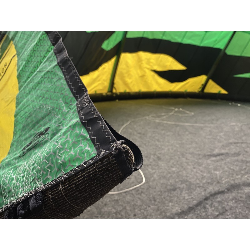 G-ML3 Używany latawiec F-One Furtive 10 m Zielony