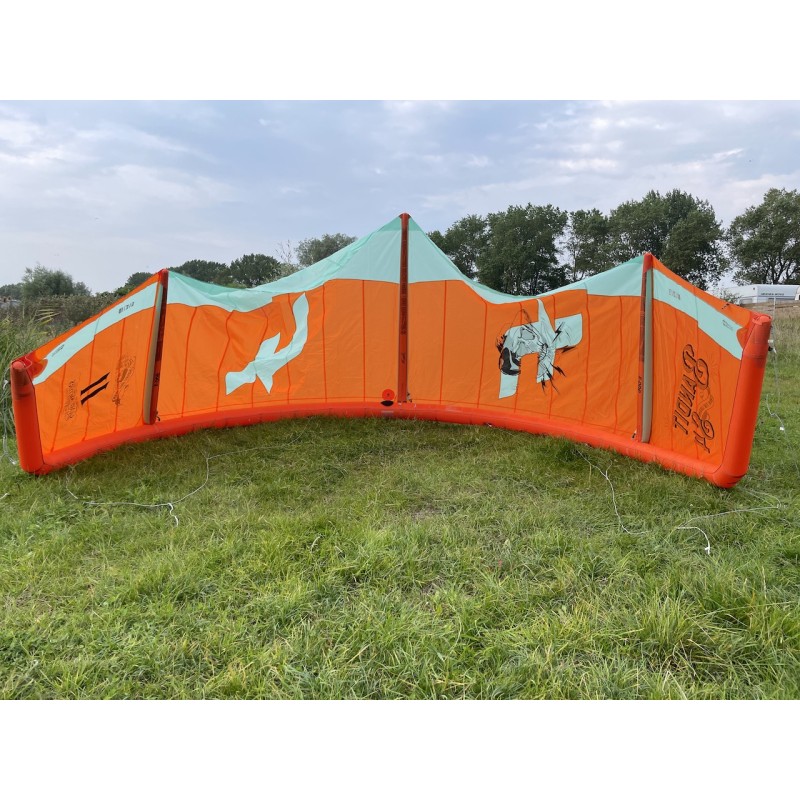 Używany Latawiec kitesurfingowy F-ONE Bandit S4 Pomarańczowy 11m