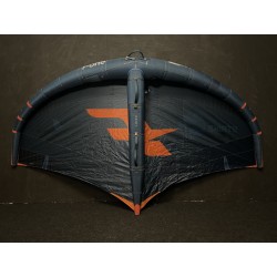 Używane skrzydło wing F-ONE Strike V2 4.0 m2 Granatowe