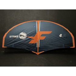 Używane skrzydło wing F-ONE Strike V2 4.0 m2 Granatowe