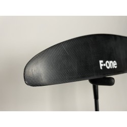 Używany Foil do wingfoila F-ONE SK8 HM 650 cm2