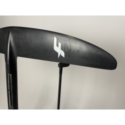 Używany Foil do wingfoila F-ONE SK8 HM 650 cm2