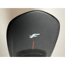 Używana deska strapless F-ONE Magnet Carbon 2023 Czarna 4'11