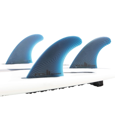 Finy surfingowe FCS II Performer Neo Glass Pacific Tri Fins.
Kod produktu: FPER-NG04-XS-TS-R