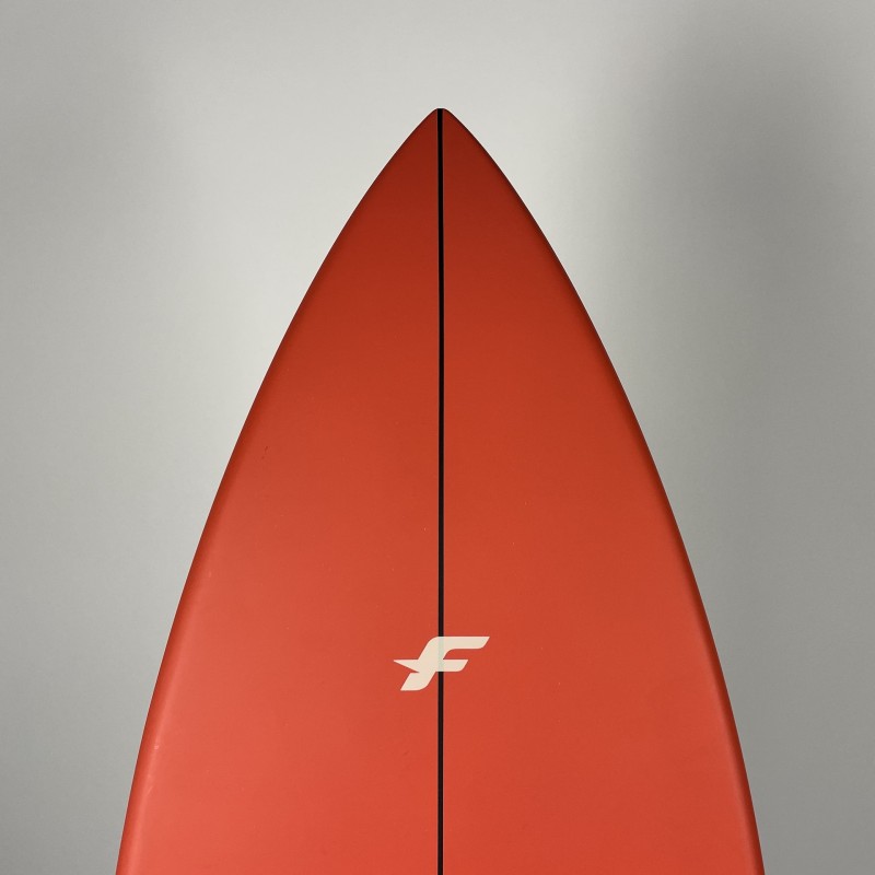 UŻYWANA DESKA KITE WAVE KEAHI PRO 5'7 / 25,2 LITRA CZERWONA