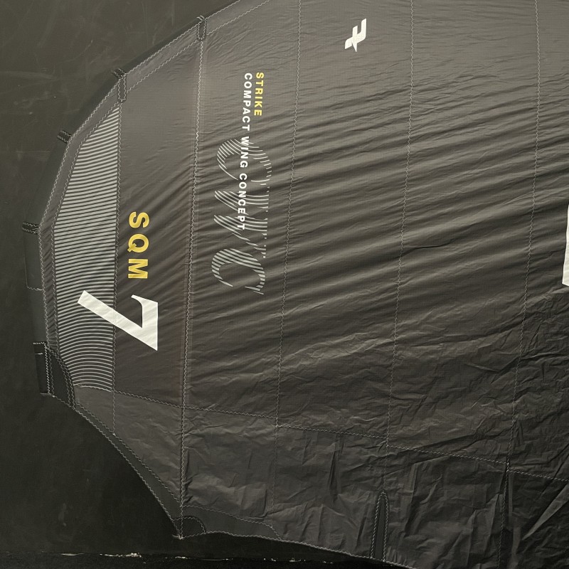UŻYWANE SKRZYDŁO WINGFOIL F-ONE STRIKE V5 7m2 CWC ALUULA CZARNE