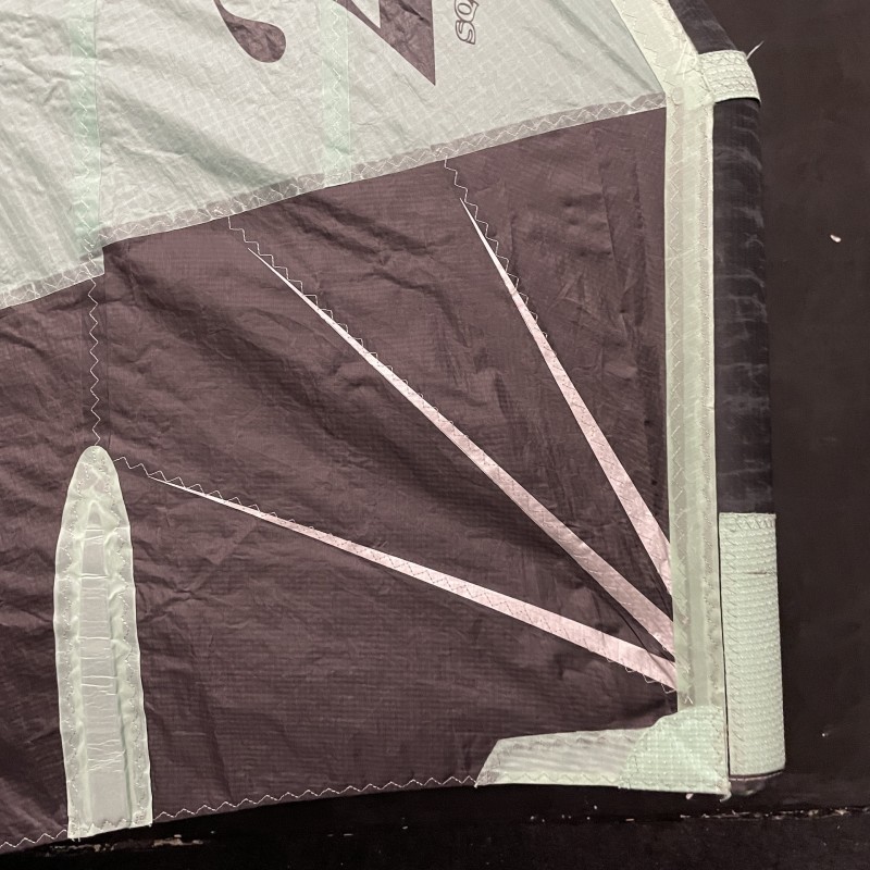 Używane skrzydło wing F-ONE Strike V3 2.5 m2 Czarne