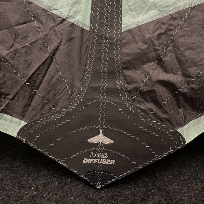 Używane skrzydło wing F-ONE Strike V3 2.5 m2 Czarne