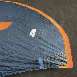 Używane skrzydło wing F-ONE Strike V2 4.0 m2 Granatowe