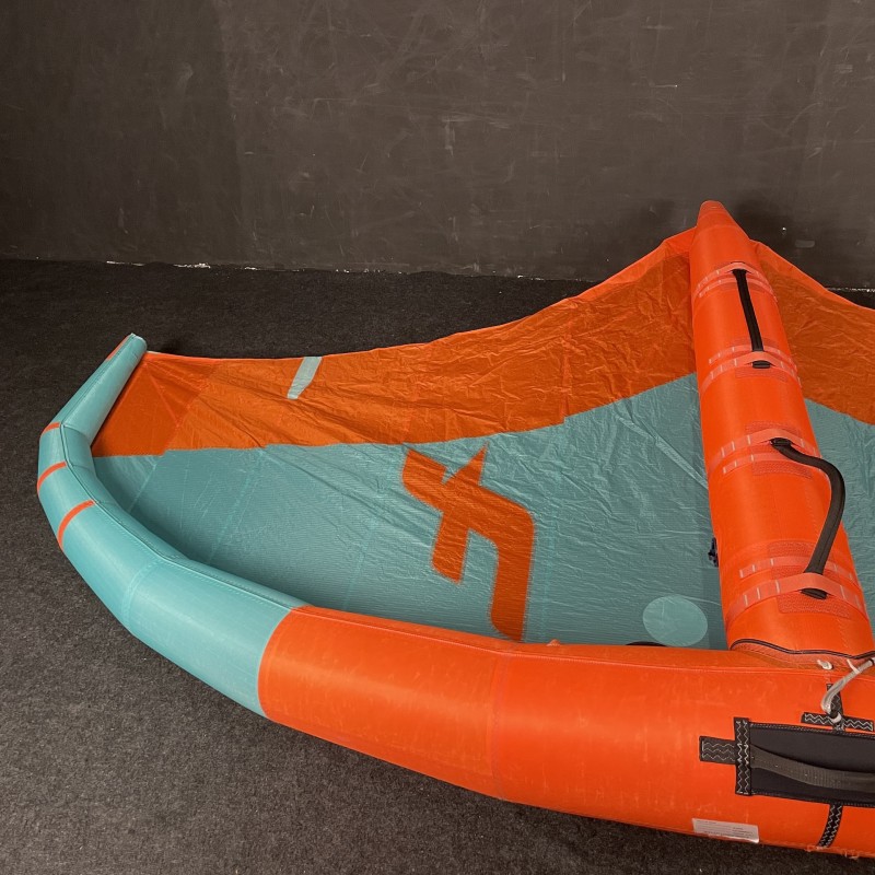 UŻYWANE SKRZYDŁO WINGFOIL F-ONE ORIGIN 5.0 m2 Niebiesko-Pomarańczowe PROTOTYP