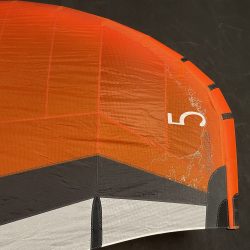 UŻYWANE SKRZYDŁO WINGFOIL F-ONE SWING V5 5.0 m2 CZERWONE