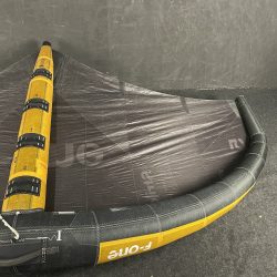 UŻYWANE SKRZYDŁO WINGFOIL F-ONE STRIKE V5 ALUULA 5m2 CZARNE