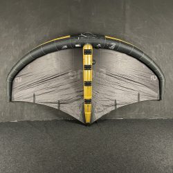 UŻYWANE SKRZYDŁO WINGFOIL F-ONE STRIKE V5 ALUULA 5m2 CZARNE