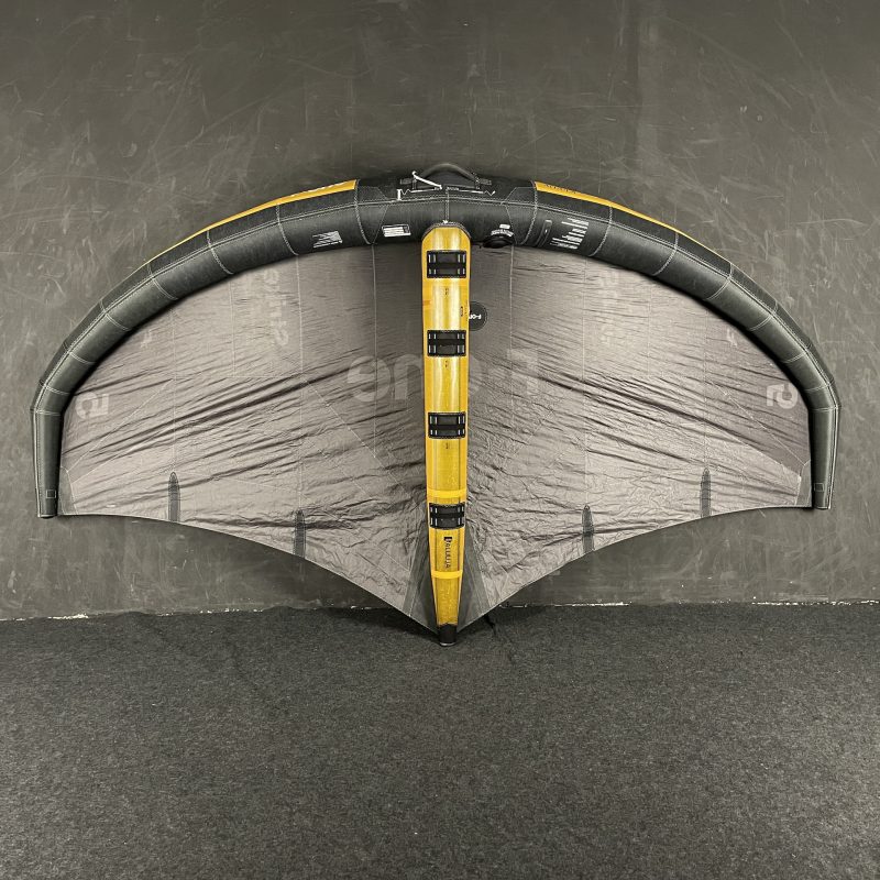 UŻYWANE SKRZYDŁO WINGFOIL F-ONE STRIKE V5 ALUULA 5m2 CZARNE