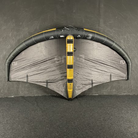 UŻYWANE SKRZYDŁO WINGFOIL F-ONE STRIKE V5 ALUULA 5m2 CZARNE