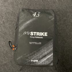 UŻYWANE SKRZYDŁO WINGFOIL F-ONE STRIKE V5 4.5 M2 CZARNE