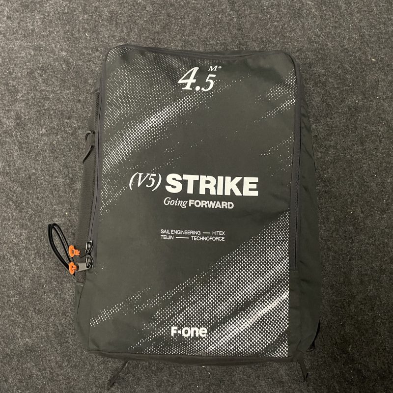 UŻYWANE SKRZYDŁO WINGFOIL F-ONE STRIKE V5 4.5 M2 CZARNE