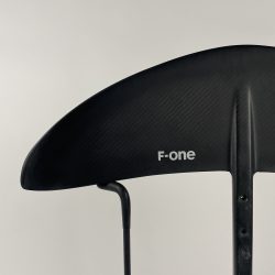 UŻYWANY ZESTAW KITEFOIL F-ONE MIRAGE V3 1000 CM2 + MASZT CARBON HM 85 CM