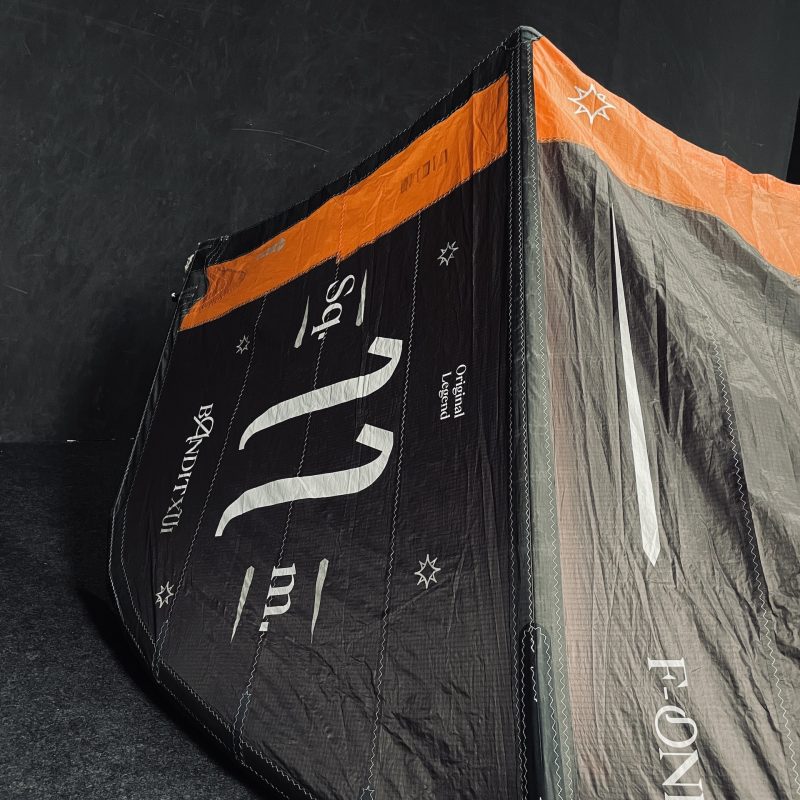 Używany Latawiec kitesurfingowy F-ONE Bandit XVI CZARNY 11m2