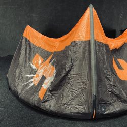 Używany Latawiec kitesurfingowy F-ONE Bandit S4 9m Czarny