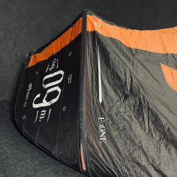 Używany Latawiec kitesurfingowy F-ONE Bandit XVI 9m Czarny