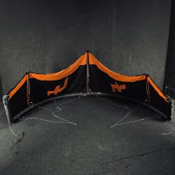 Używany Latawiec kitesurfingowy F-ONE Bandit XVI 9m Czarny