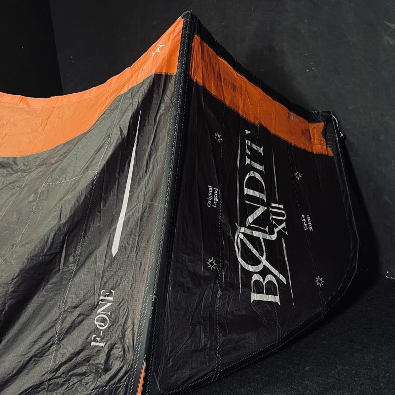 Używany Latawiec kitesurfingowy F-ONE Bandit XVI Czarny 12m2
