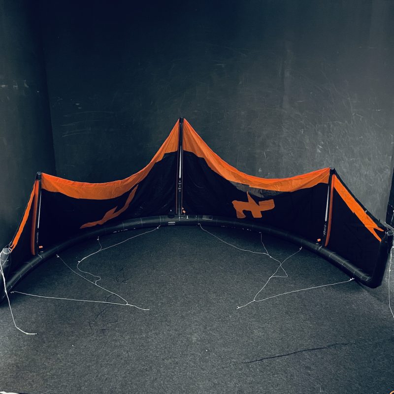 Używany Latawiec kitesurfingowy F-ONE Bandit XVI Czarny 12m2