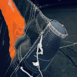 Używany Latawiec kitesurfingowy F-ONE Bandit XVI Czarny 12m2