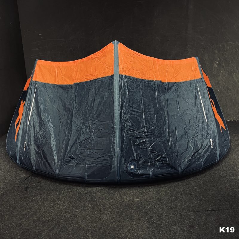 Używany Latawiec kitesurfingowy F-ONE Trigger 10m - Granatowy