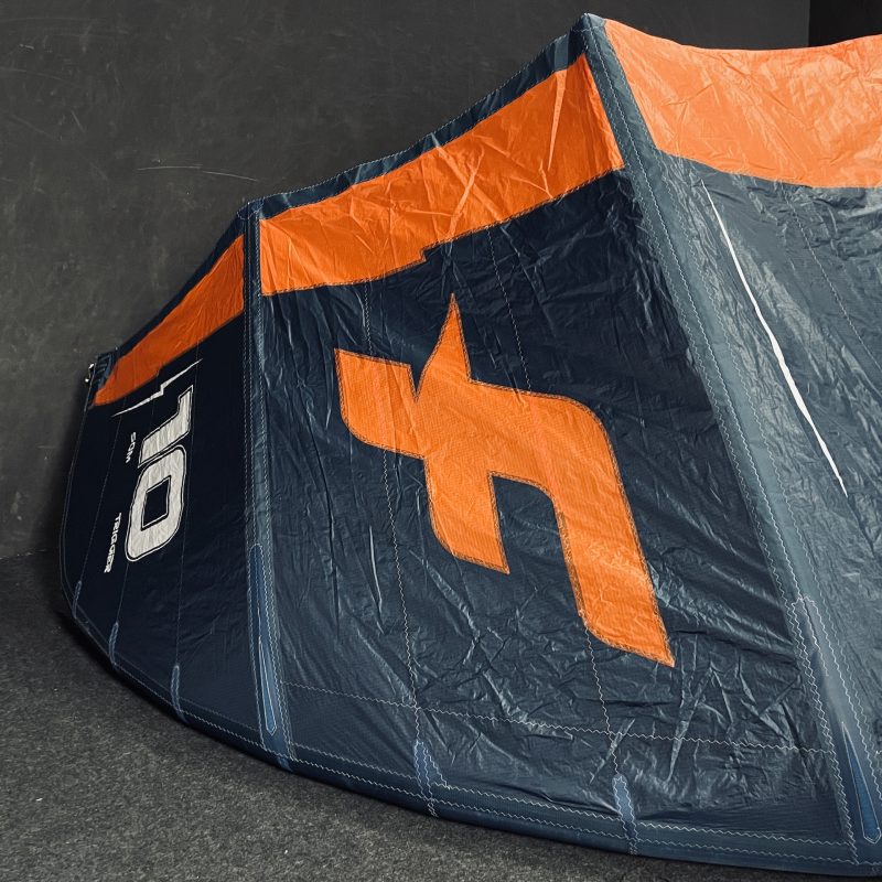 Używany Latawiec kitesurfingowy F-ONE Trigger 10m - Granatowy