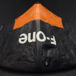 UŻYWANY LATAWIEC KITESURFINGOWY F-ONE BANDIT 17 TEC WHITE/ ONYX