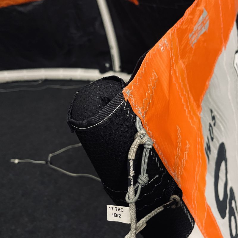 UŻYWANY LATAWIEC KITESURFINGOWY F-ONE BANDIT 17 TEC WHITE/ ONYX