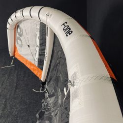 UŻYWANY LATAWIEC KITESURFINGOWY F-ONE BANDIT 17 TEC 6M2 WHITE/ ONYX
