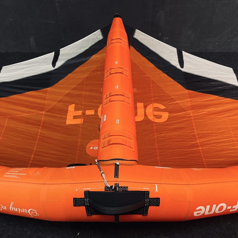 UŻYWANE SKRZYDŁO WINGFOIL F-ONE SWING V5 4.0 m2 CZERWONE