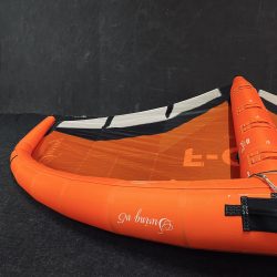 UŻYWANE SKRZYDŁO WINGFOIL F-ONE SWING V5 4.0 m2 CZERWONE