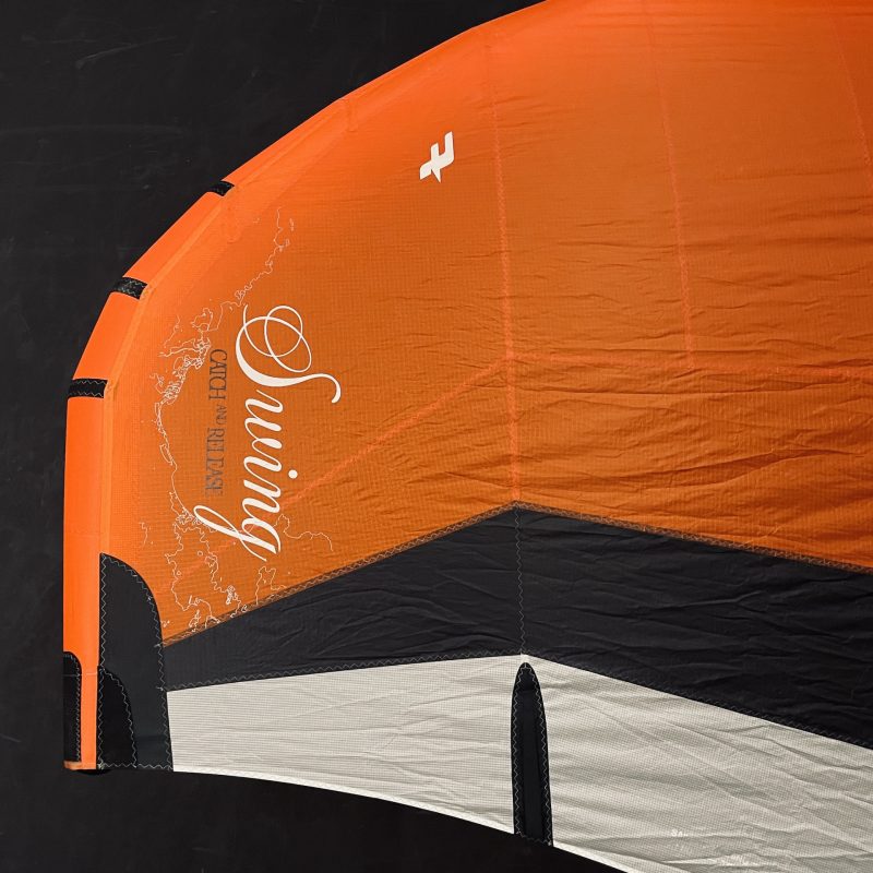 UŻYWANE SKRZYDŁO WINGFOIL F-ONE SWING V5 5.5 m2 CZERWONE