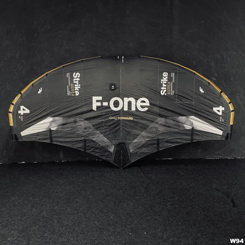 UŻYWANE SKRZYDŁO WINGFOIL F-ONE STRIKE V5 ALUULA 4m2 CZARNE