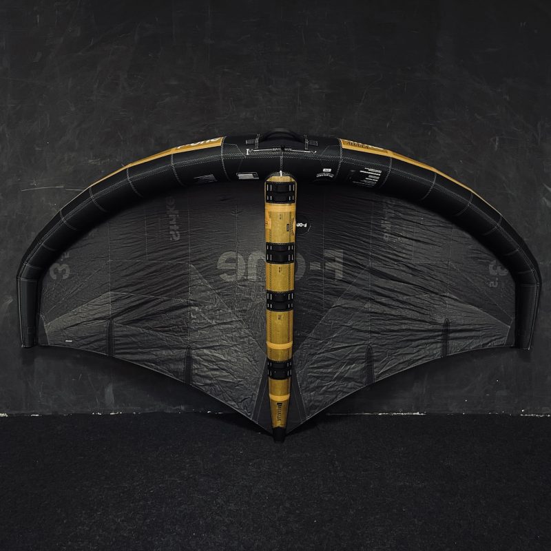 UŻYWANE SKRZYDŁO WINGFOIL F-ONE STRIKE V5 ALUULA 3.5m2 CZARNE