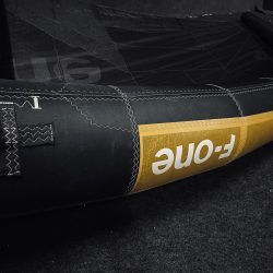 UŻYWANE SKRZYDŁO WINGFOIL F-ONE STRIKE V5 ALUULA 4m2 CZARNE