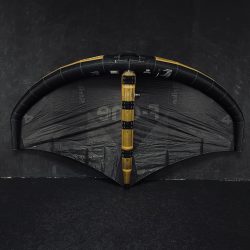 UŻYWANE SKRZYDŁO WINGFOIL F-ONE STRIKE V5 ALUULA 4m2 CZARNE
