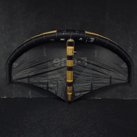 UŻYWANE SKRZYDŁO WINGFOIL F-ONE STRIKE V5 ALUULA 4m2 CZARNE
